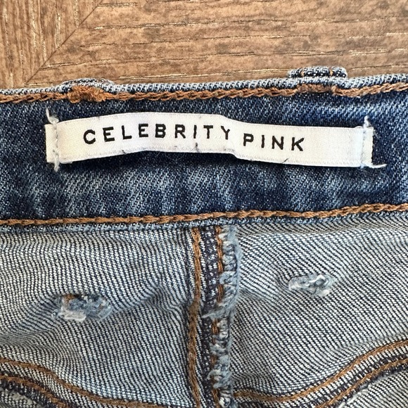 Celebrity Pink High Rise Denim Shorts Distressed Freyed Hem Size 5 - Picture 3 of 9